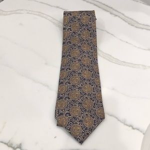 Gap Men’s Silk Purple Blue and Gold Medallion Tie